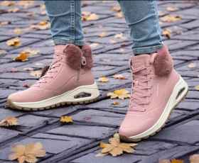Skechers női bélelt bakancs
