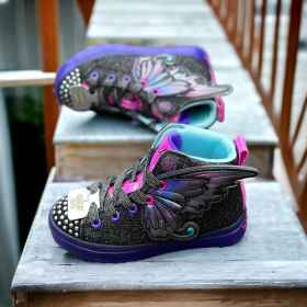 Villogós Zenélős Skechers kislány bakancs